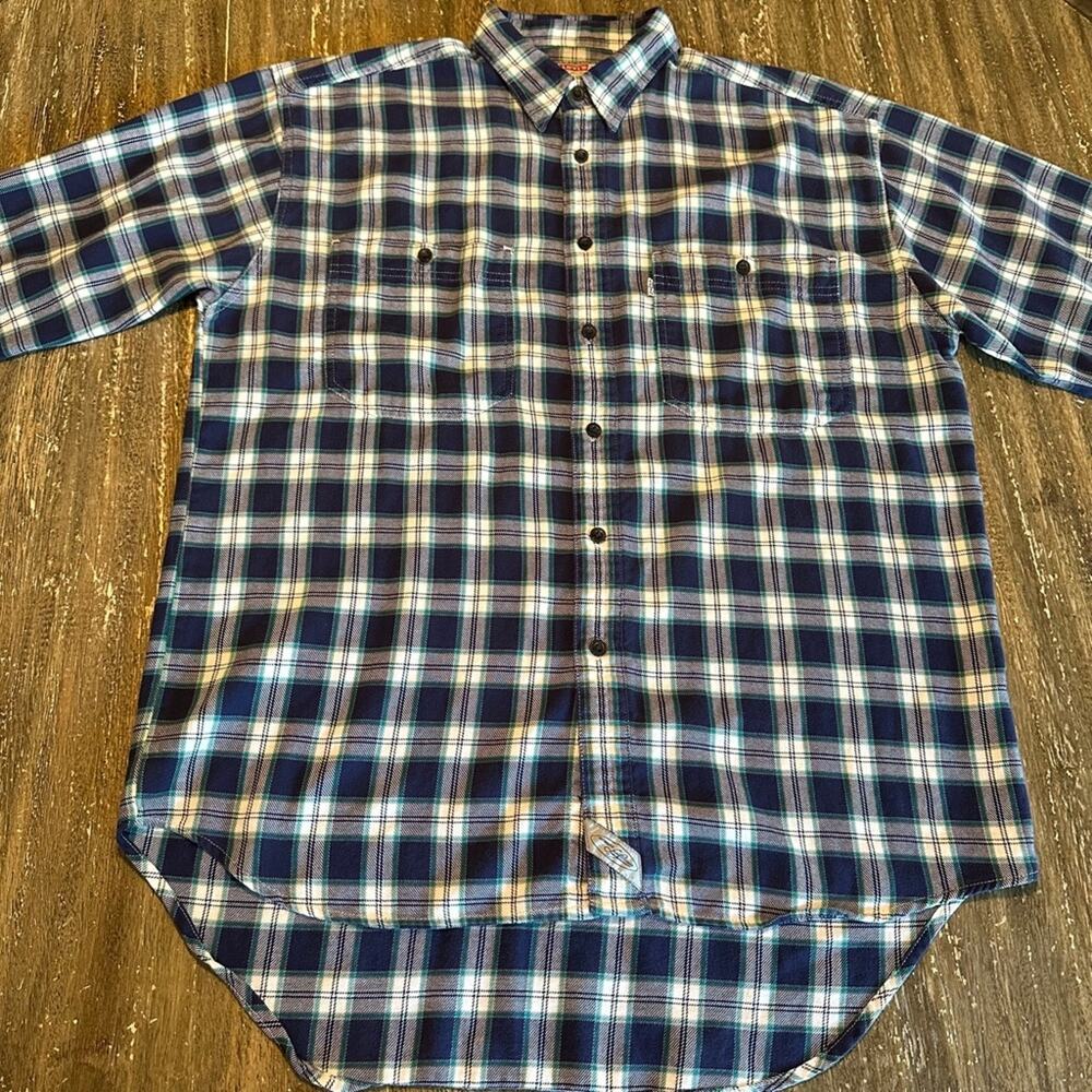 Vintage Men’s Levi's White Label Flannel Long Sleeve Button Down Shirt, Medium